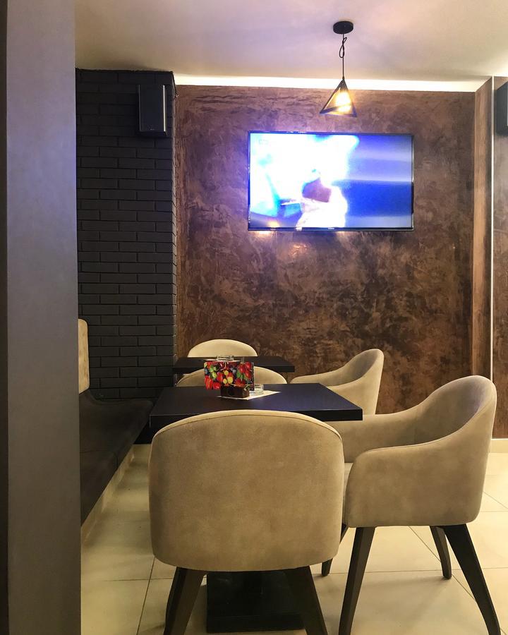 Golden Inn Hotel Majdanpek Екстер'єр фото