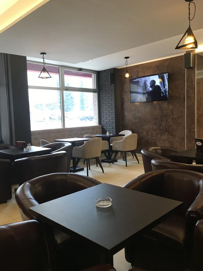 Golden Inn Hotel Majdanpek Екстер'єр фото