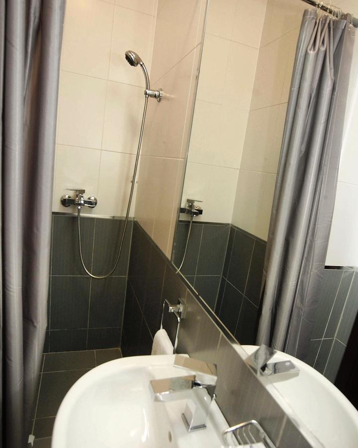 Golden Inn Hotel Majdanpek Екстер'єр фото