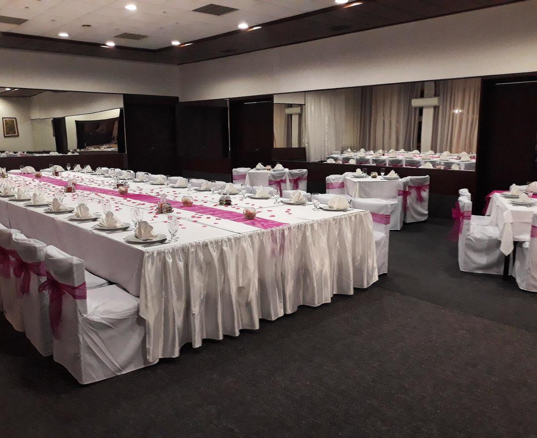 Golden Inn Hotel Majdanpek Екстер'єр фото